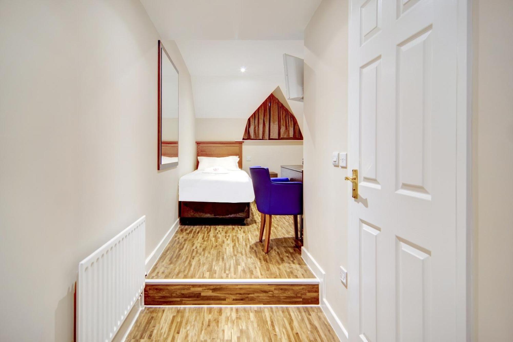Oyo The Gissons Hotel Exminster Buitenkant foto